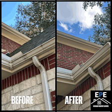 Best-Quality-Gutter-Cleaning-Performed-in-University-Park-Texas 0